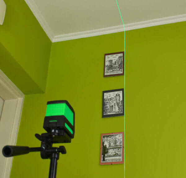 Poziomica laserowa Fanger Laser Cube Green + futerał + statyw + uchwyt magnetyczny - obrazek 12